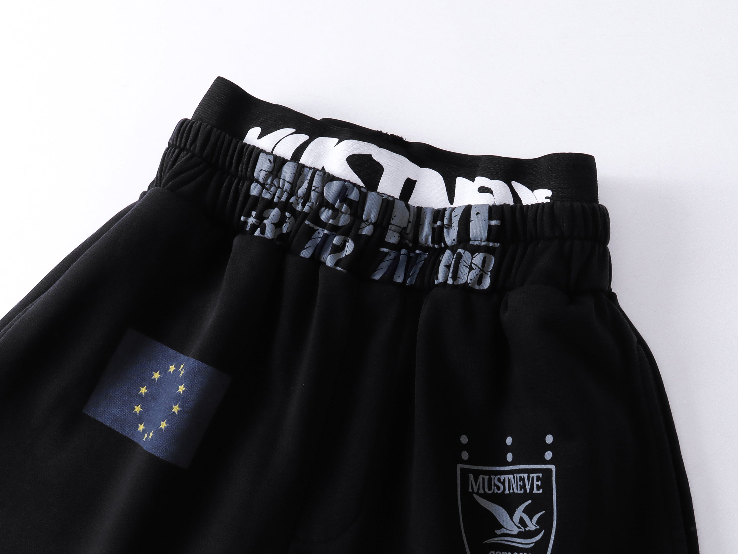 CapCabin “Distressed Sport Wide-Leg Pants”