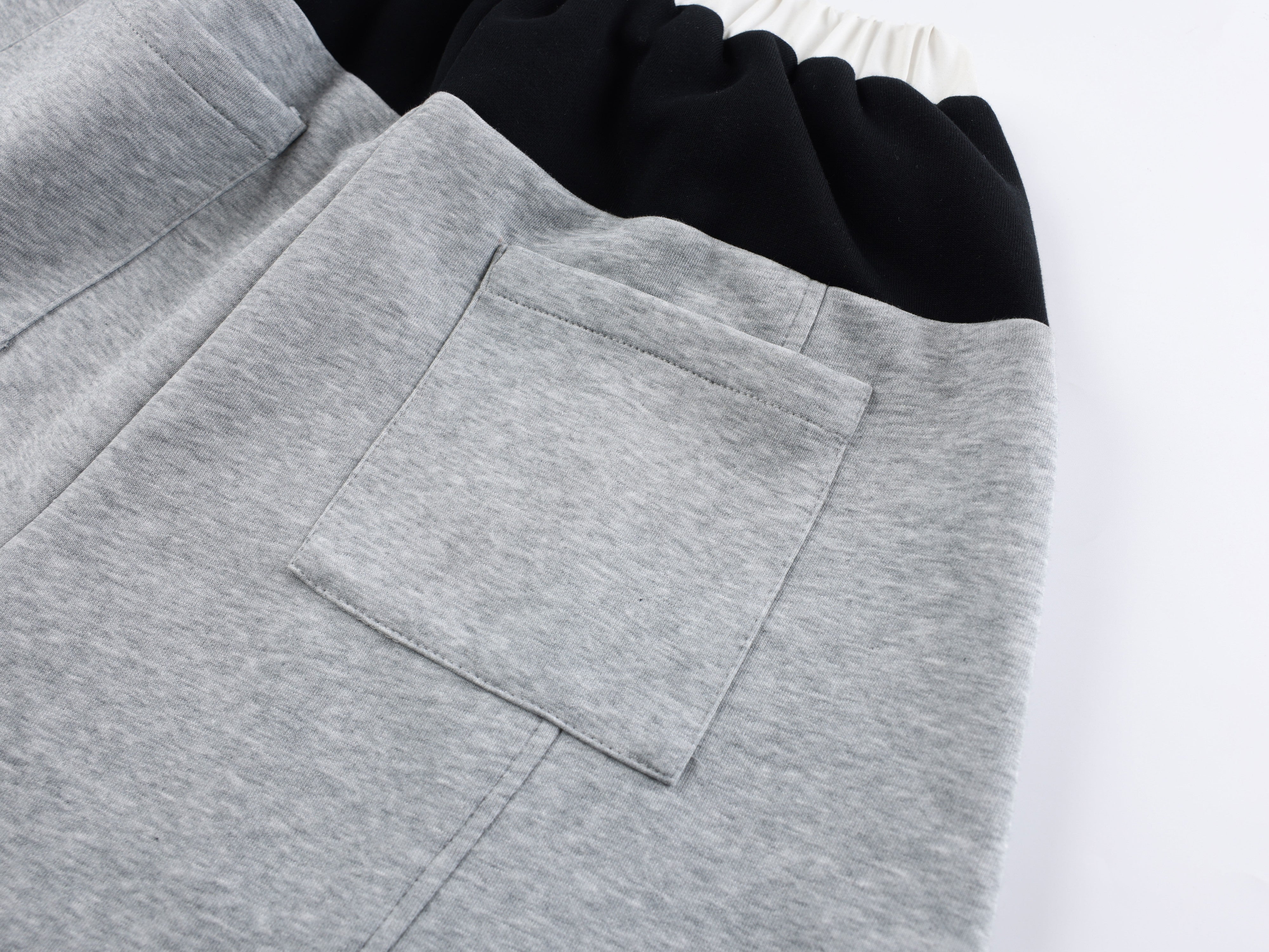 CapCabin Wide-Leg Sweatpants