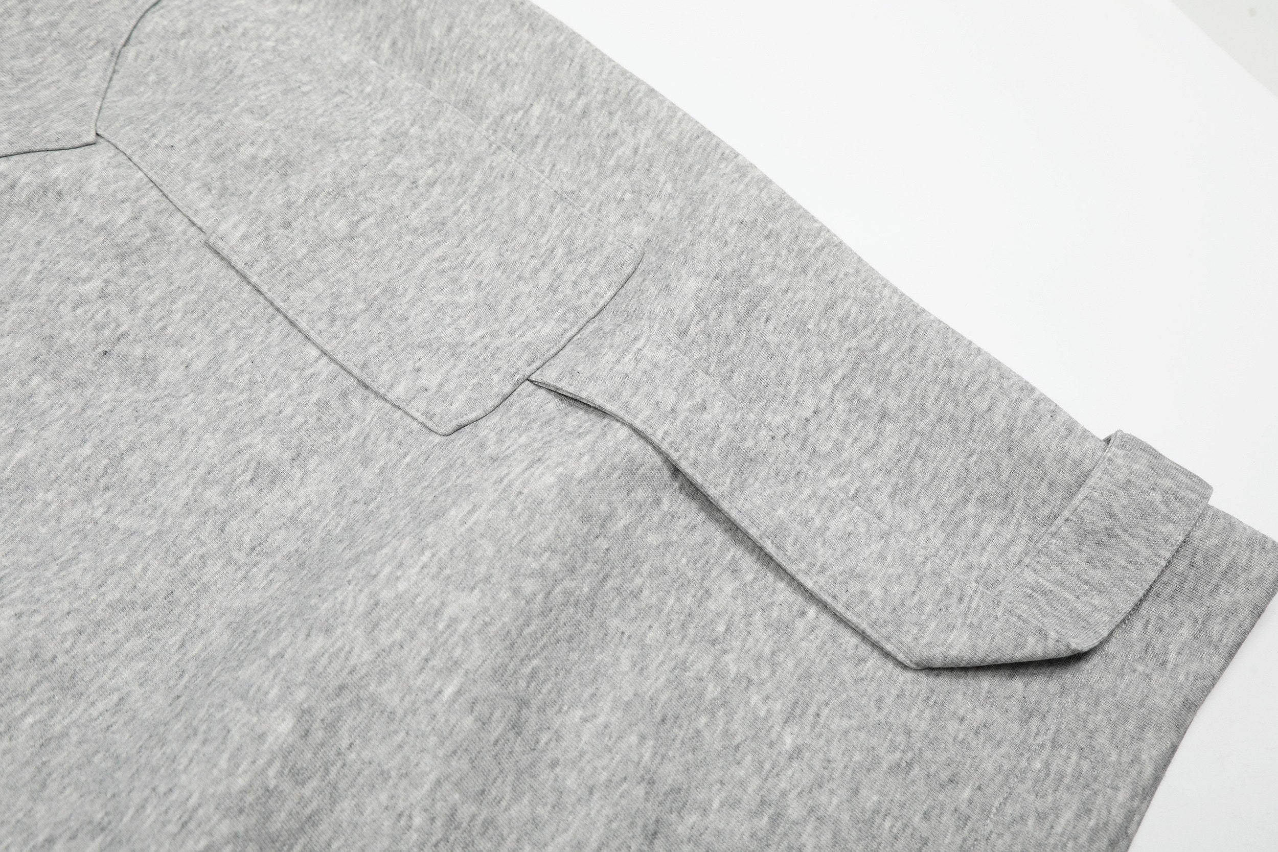 CapCabin “Minimal Lounge Wide Shorts”