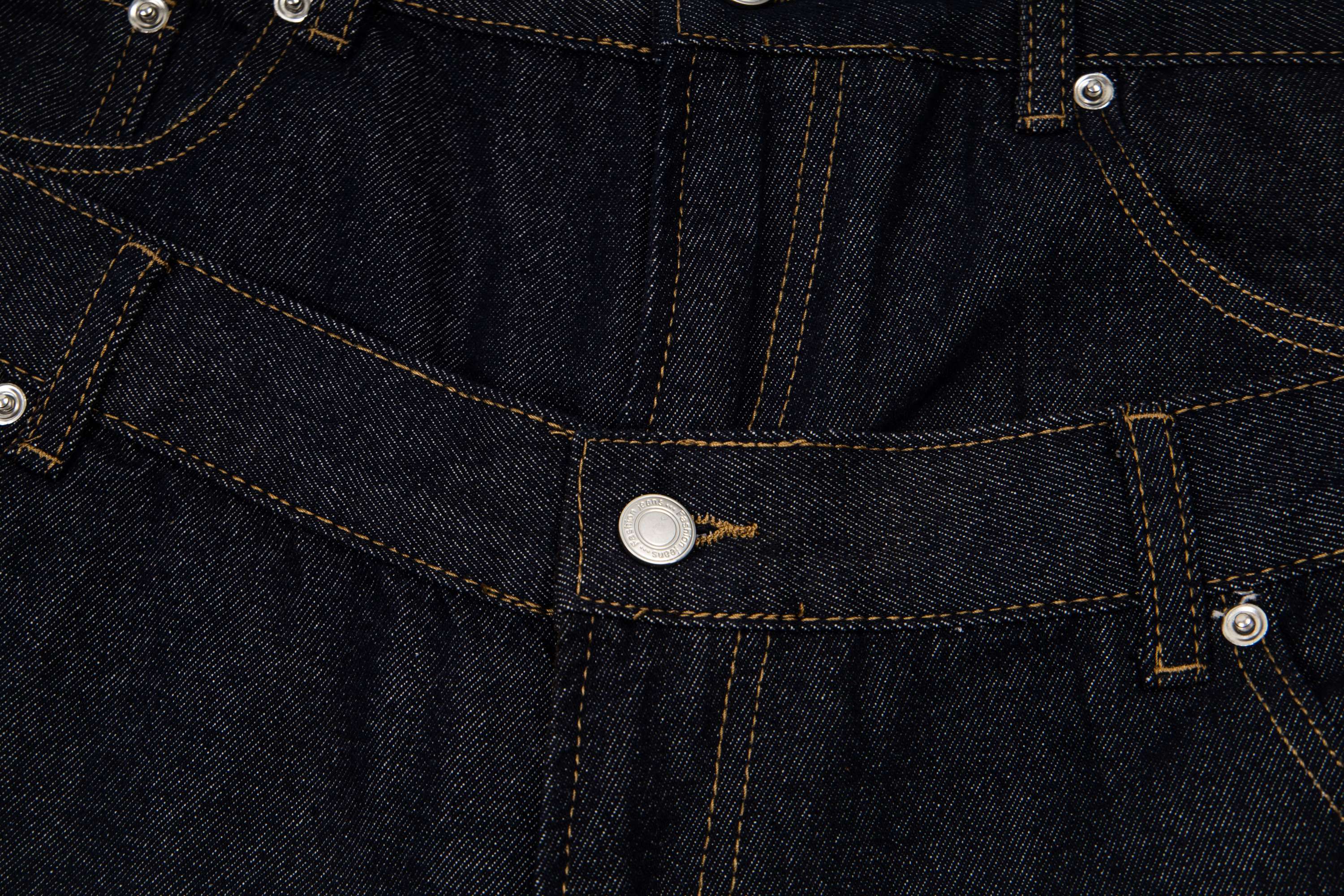 CapCabin “Double Waist Panel Denim Shorts”