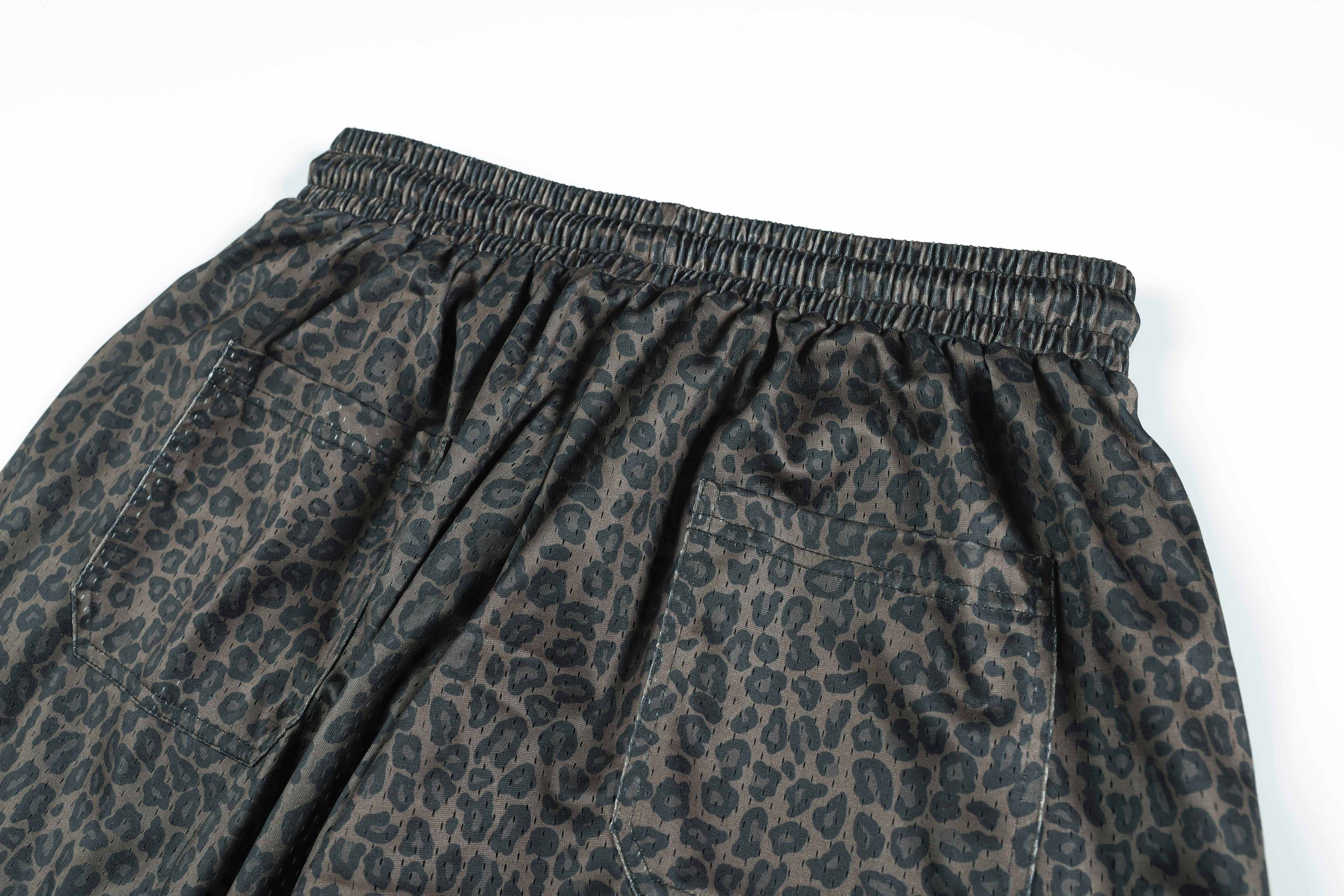 CapCabin Leopard Wash Sweatpants