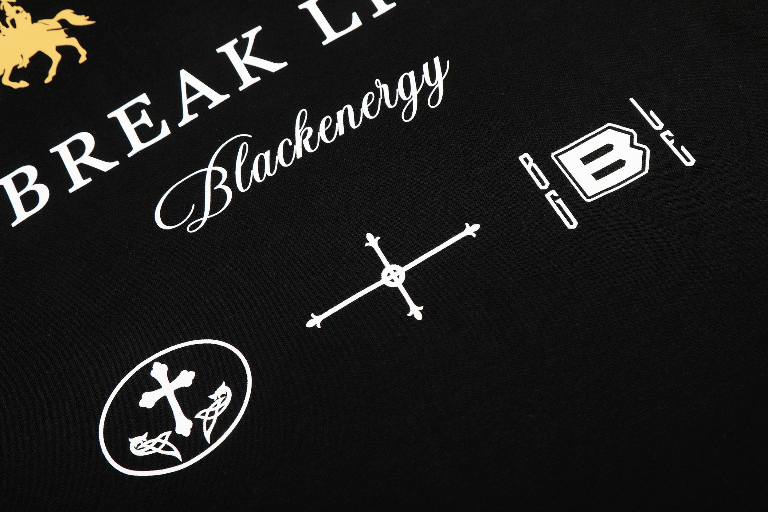 CapCabin Break Line Graphic Polo