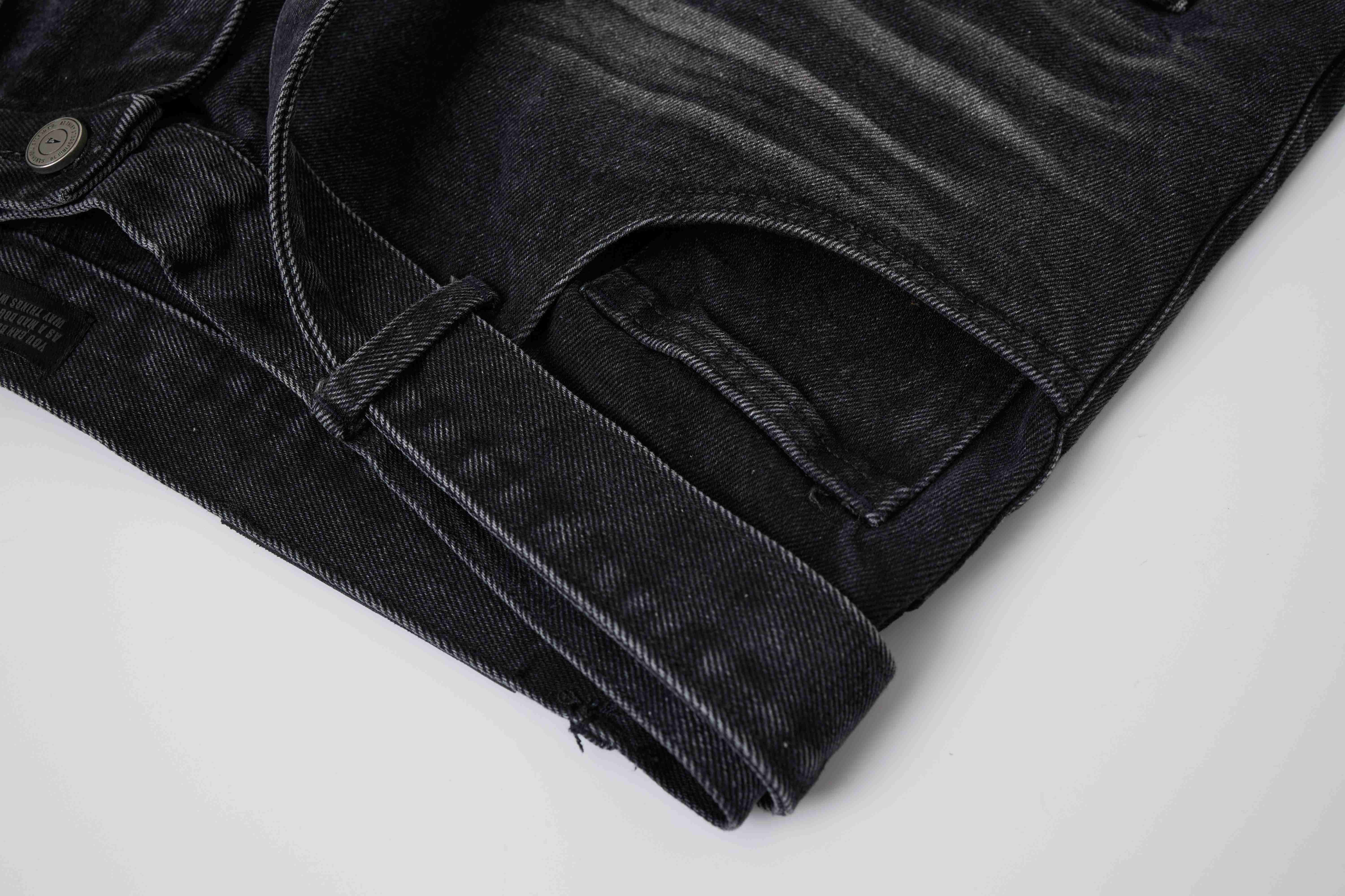 CapCabin Web Panel Strap Denim Shorts