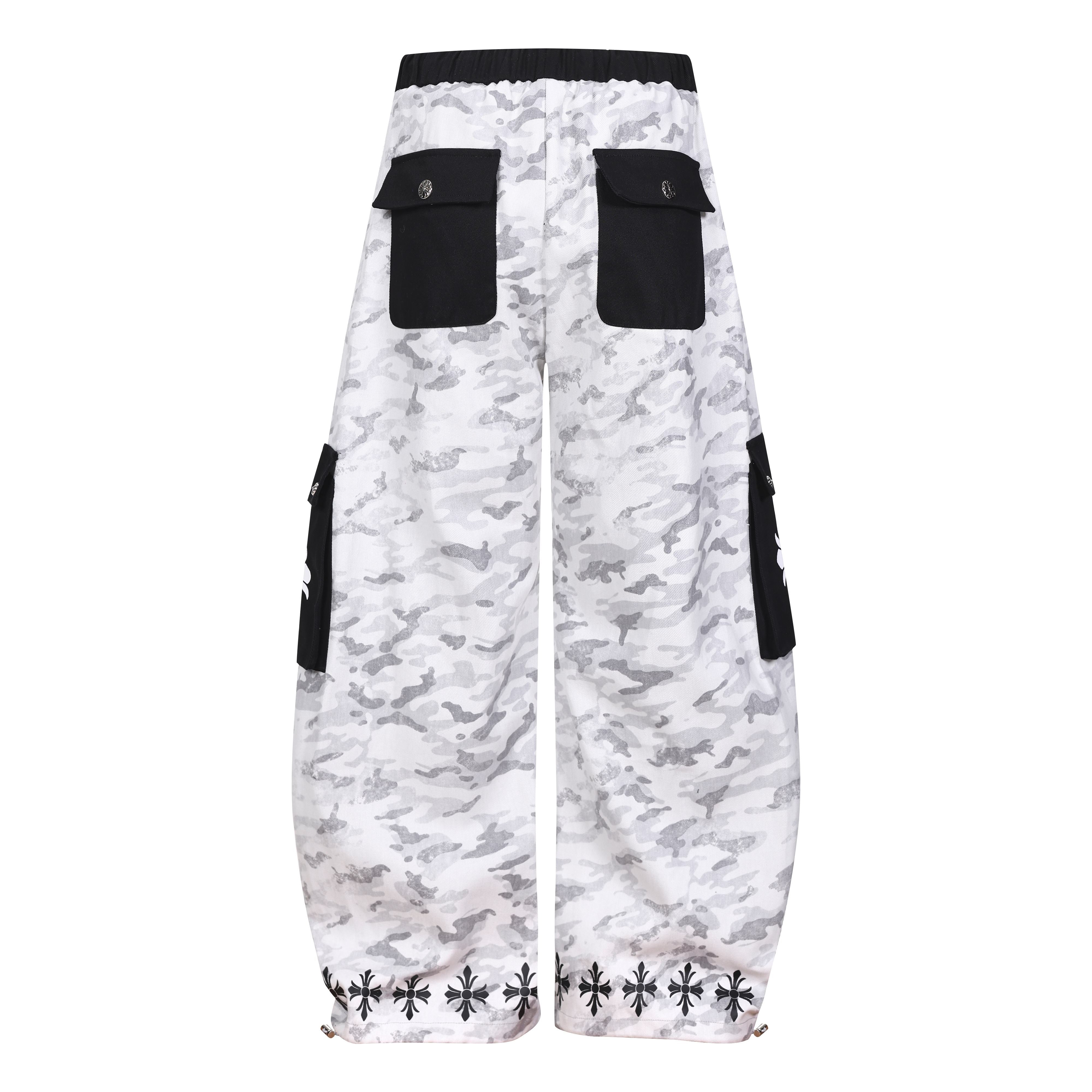 CapCabin Camo Graphic Cargo Pants