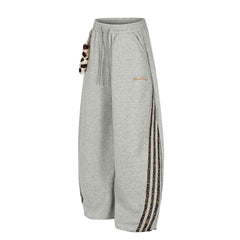 CapCabin Leopard Stripe Loose Sweatpants