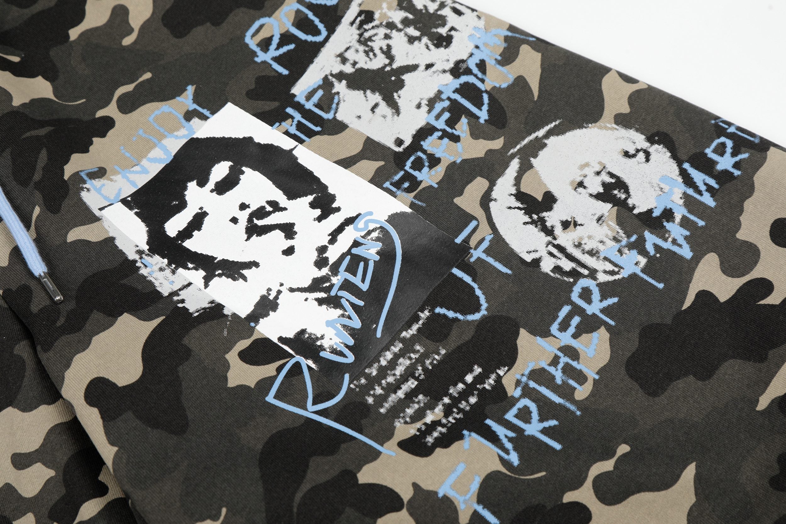 CapCabin Graphic Camo Wide-Leg Sweatpants