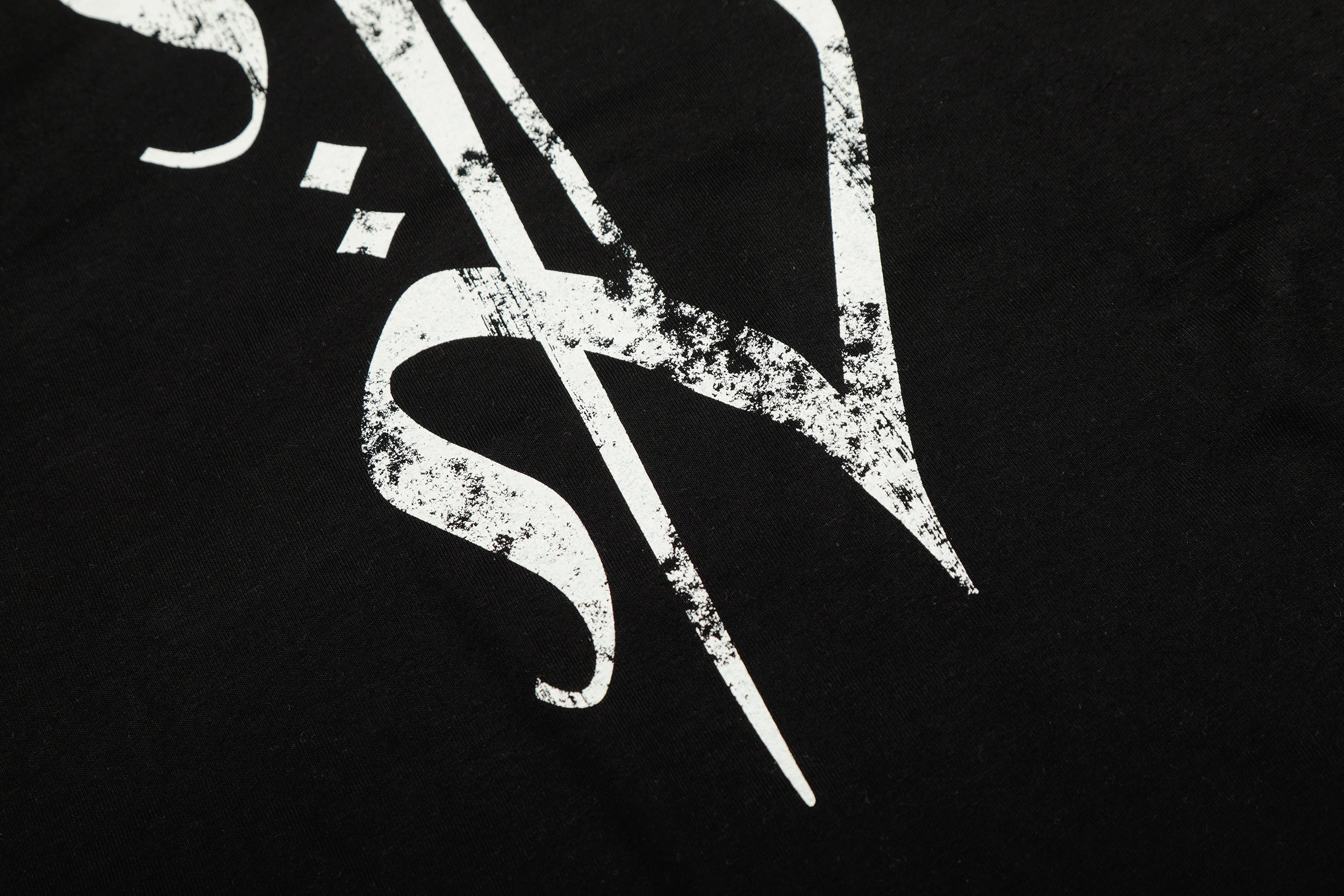 CapCabin Cross Graphic Raglan Long Sleeve Tee