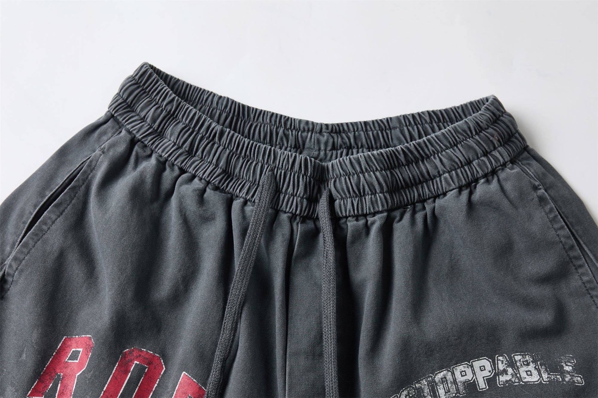 CapCabin ROD Graphic Wide-Leg Pants