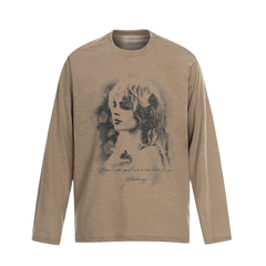 CapCabin Vintage Portrait Graphic Long Sleeve Tee