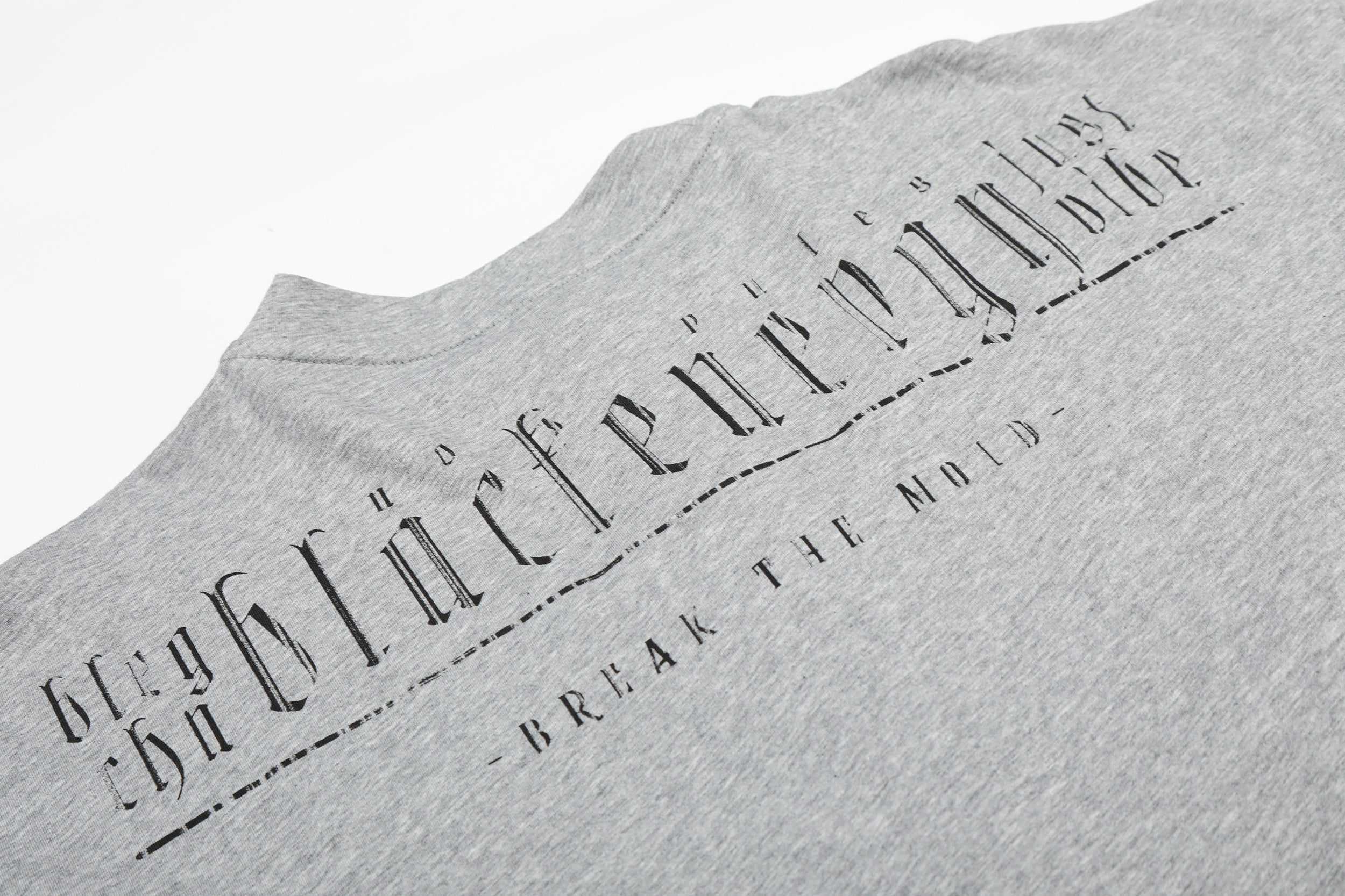 CapCabin Graphic Henley Long Sleeve Tee