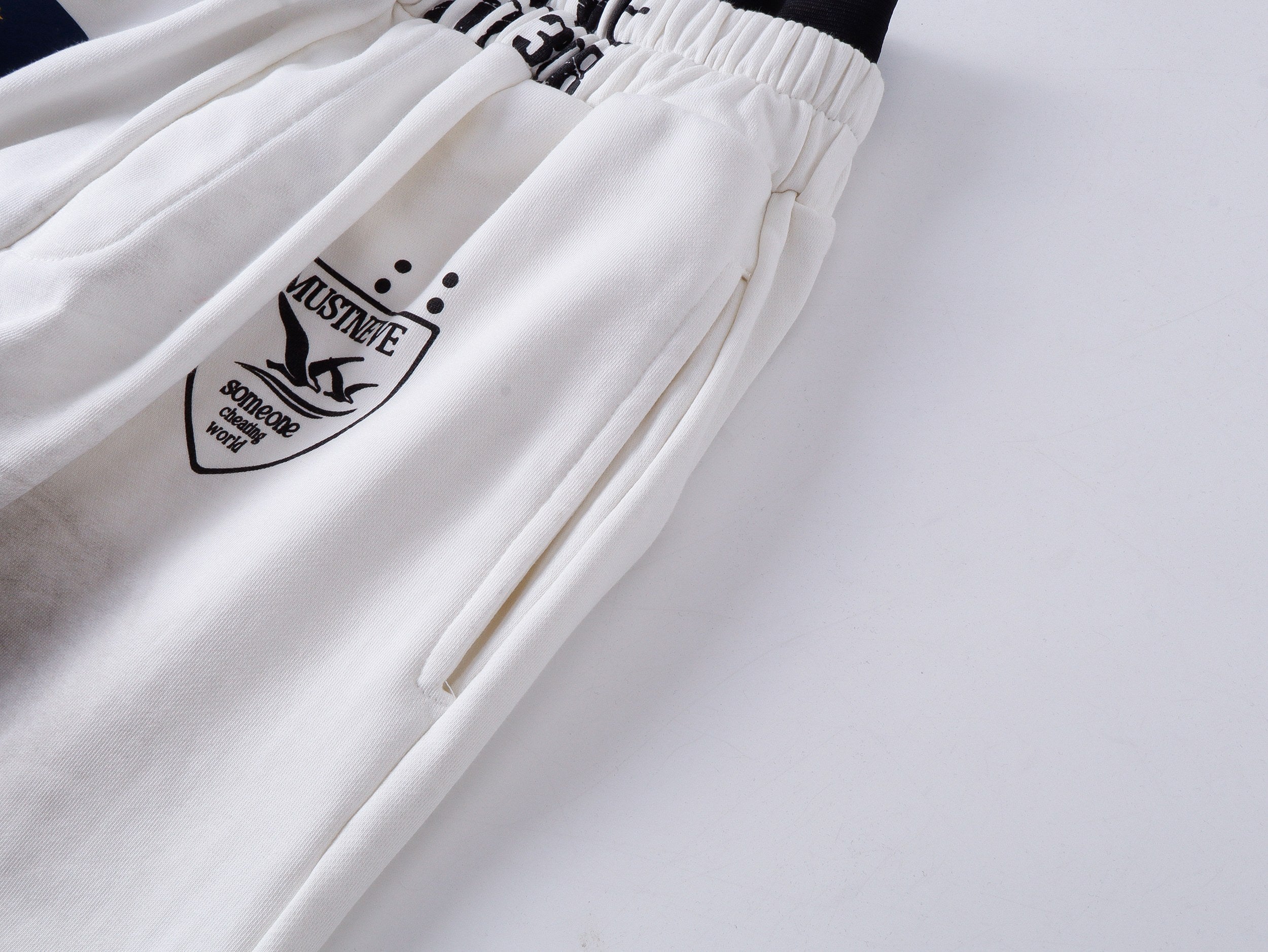 CapCabin “Distressed Sport Wide-Leg Pants”