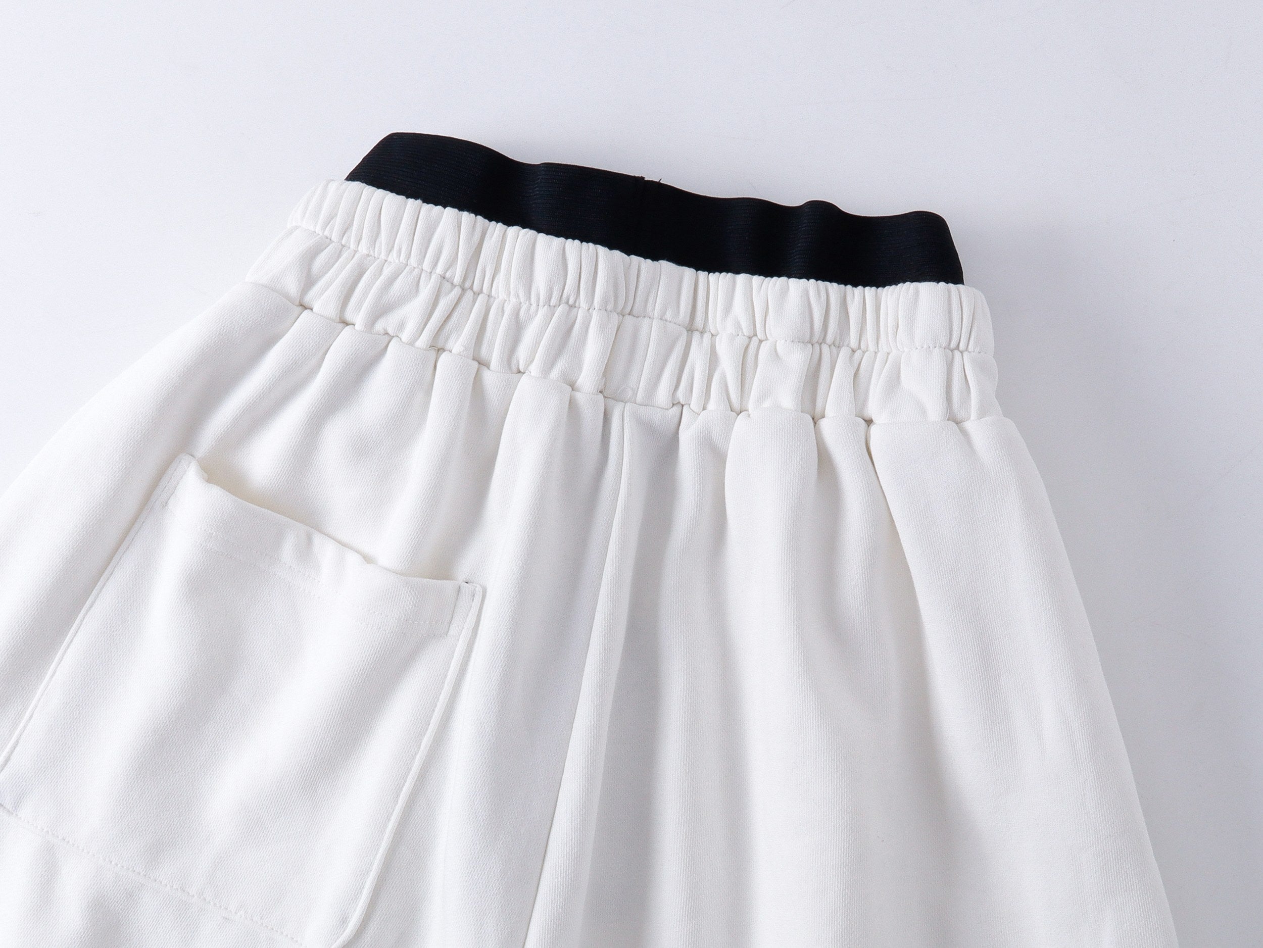 CapCabin “Distressed Sport Wide-Leg Pants”