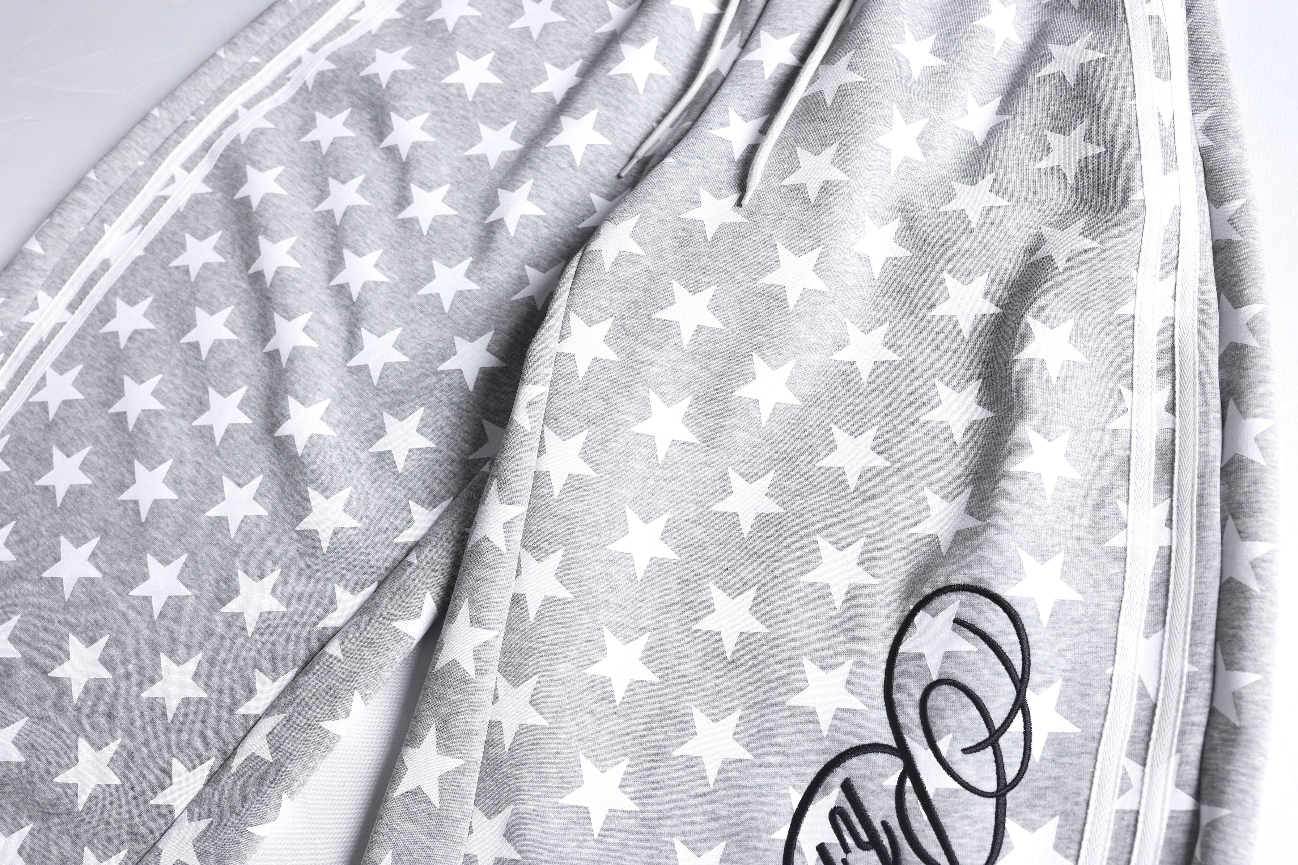 CapCabin Star Print Wide-Leg Sweatpants