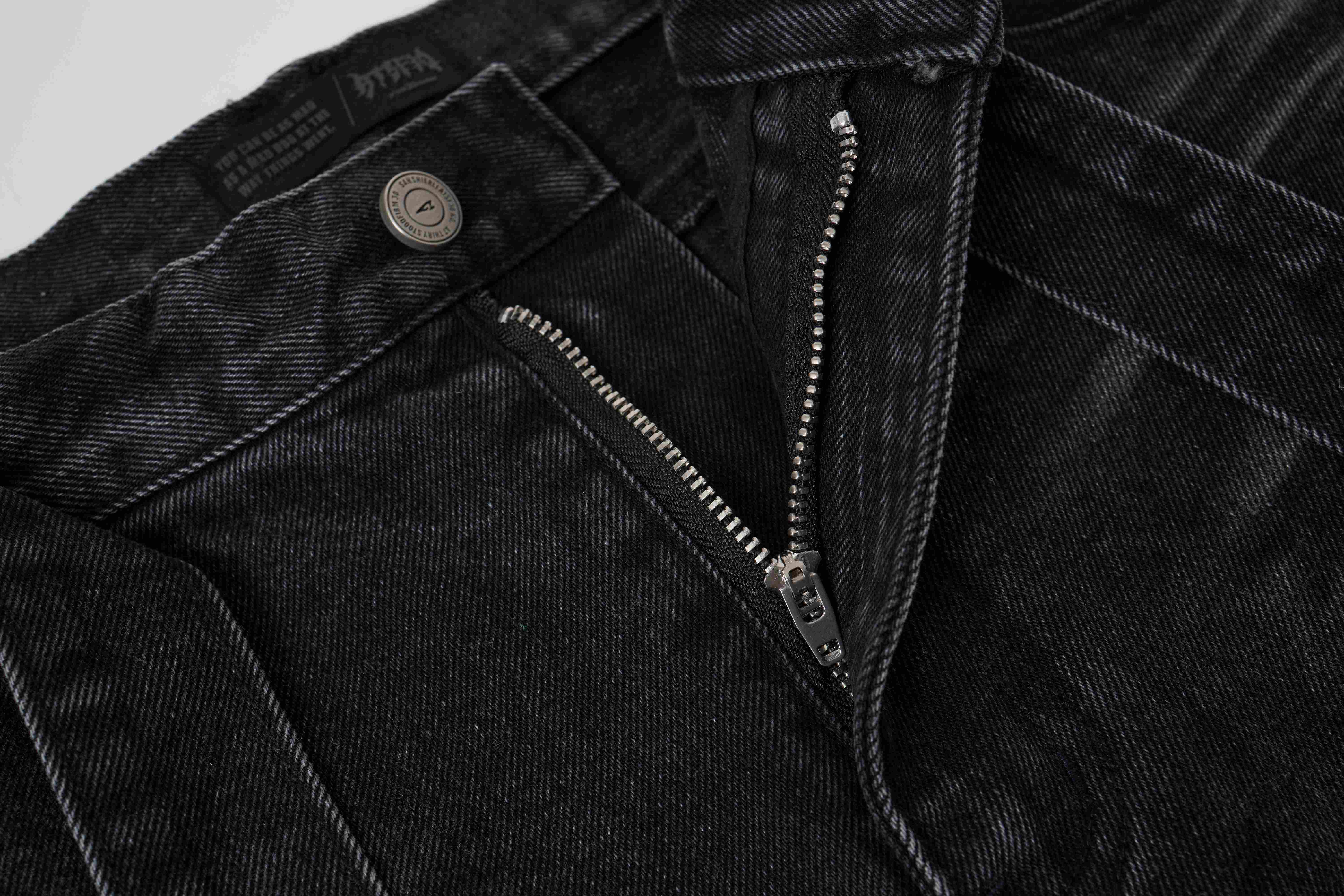 CapCabin Web Panel Strap Denim Shorts