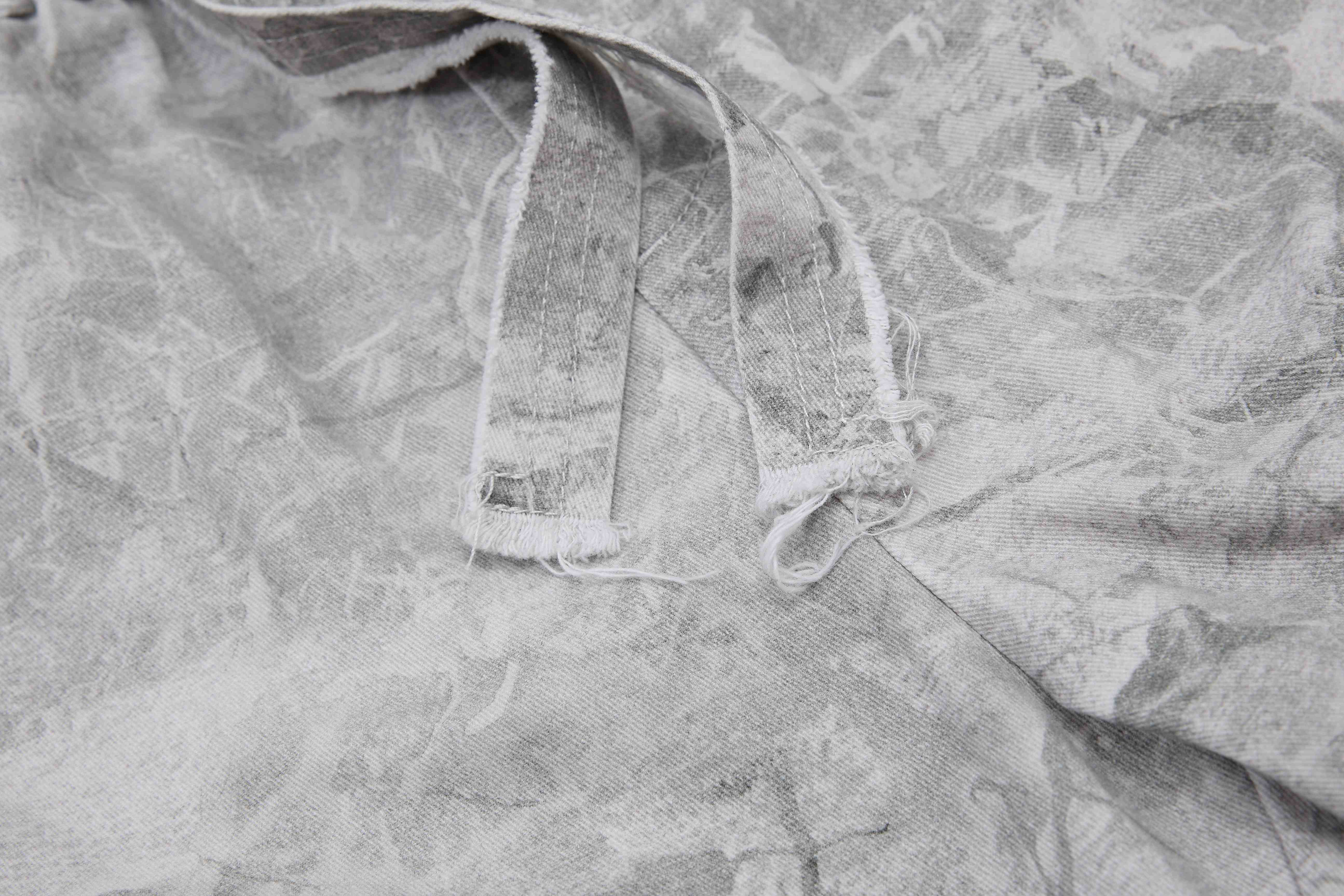 CapCabin “Washed Marble Wide-Leg Pants”